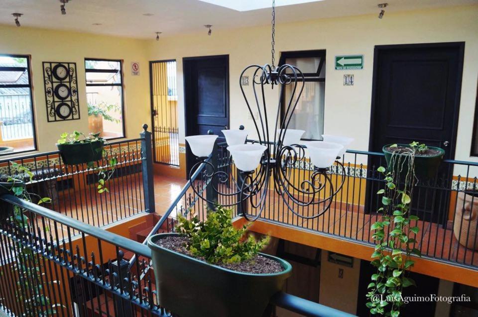 Hotel Del Pasaje Morales Comitan de Dominguez Eksteriør billede